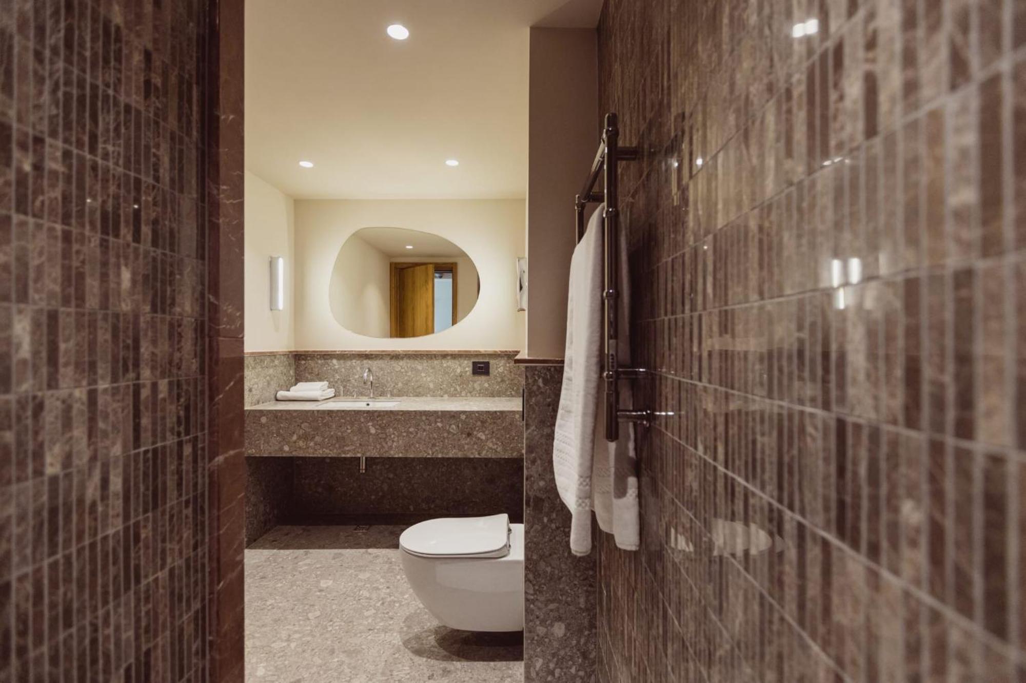 Aparthotel Craiova Ngoại thất bức ảnh