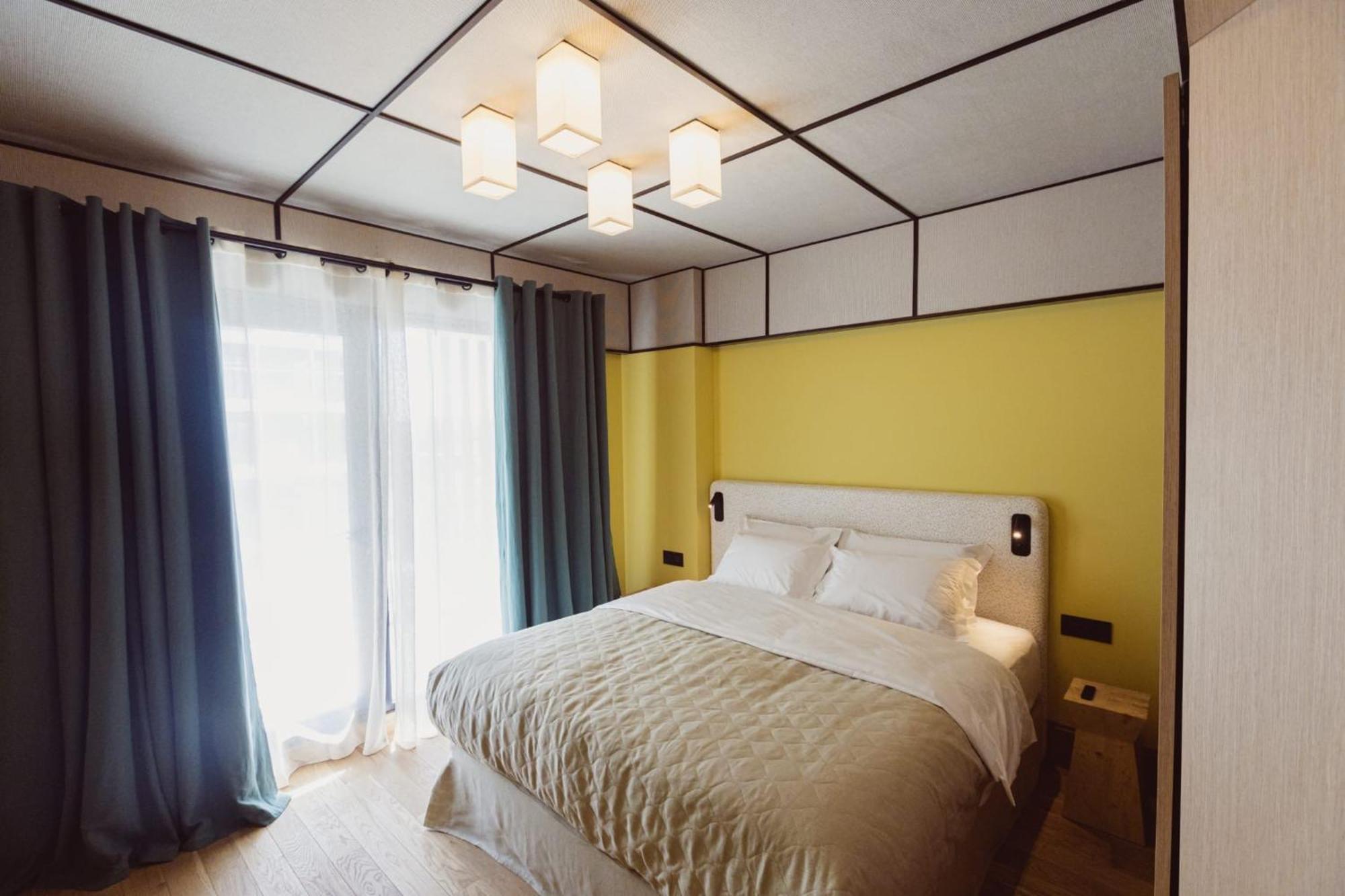 Aparthotel Craiova Ngoại thất bức ảnh